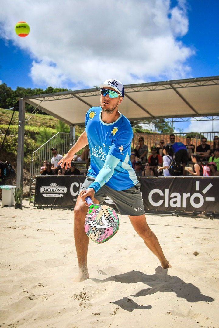 Gustavo Russo é Medalha de Bronze no Pan-Americano de Beach Tennis